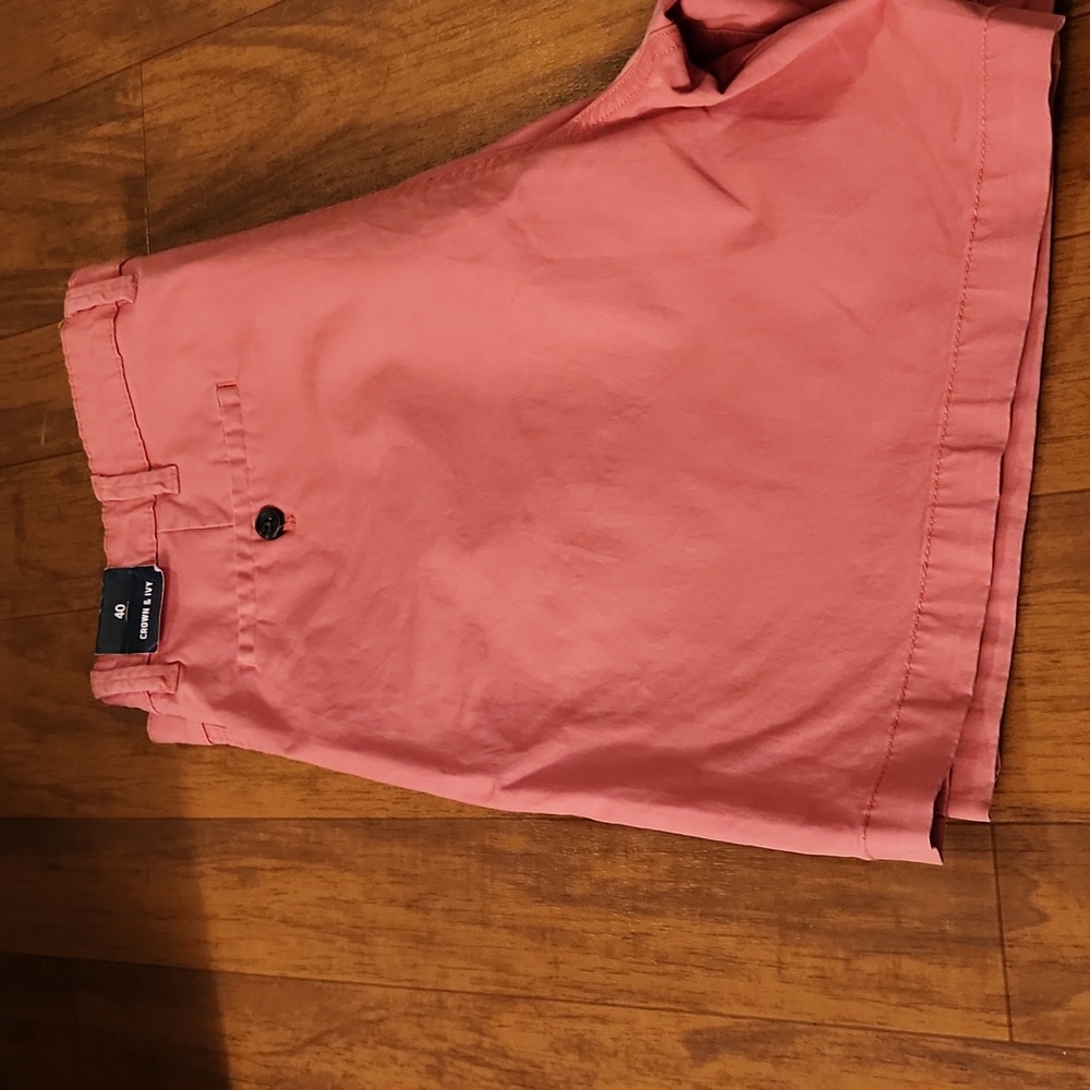 NWT Crown & Ivy shorts